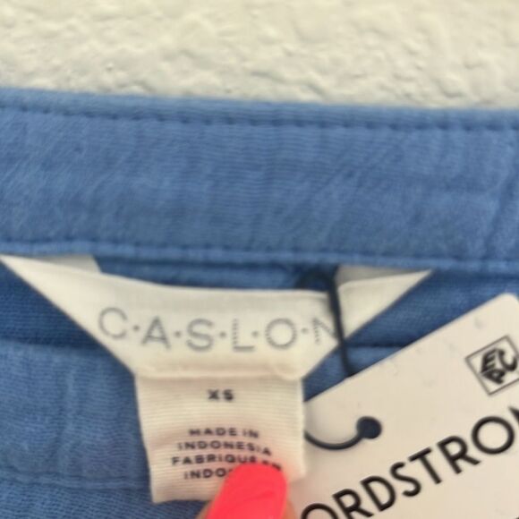 Caslon Oversized Blouse with Pocket NEW - Picture 3 of 4